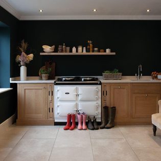 The Importance of AGA Servicing: Keeping Your Cooker in Top Shape