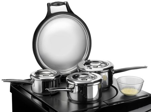 AGA 60 Cooker with Traditional AGA Hotplate AGA 60 Cooker with Traditional AGA Hotplate